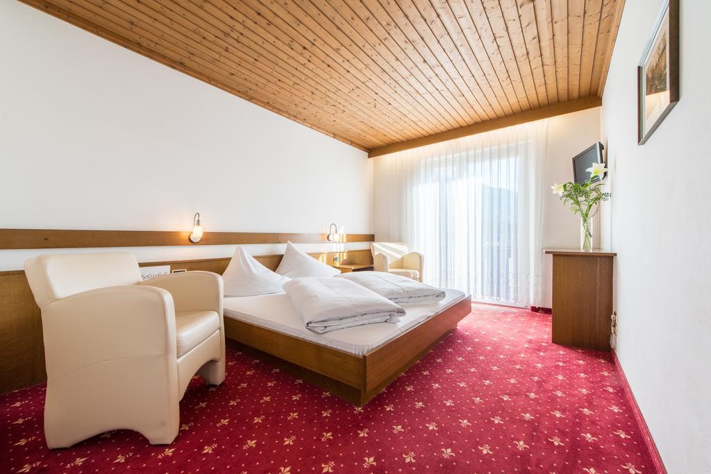 Hotel Antholzerhof ภายนอก รูปภาพ